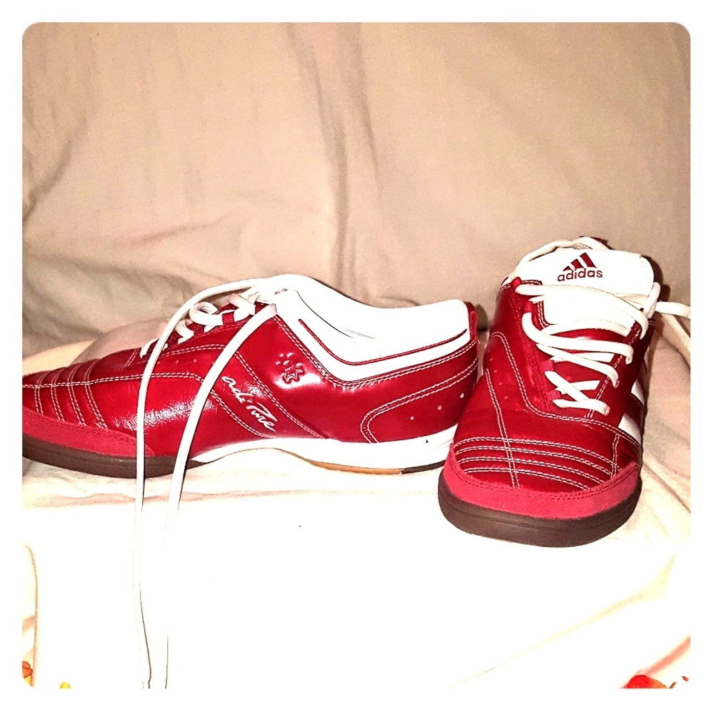 ADIDAS adiPURE INDOOR SHOE/CLET never worn